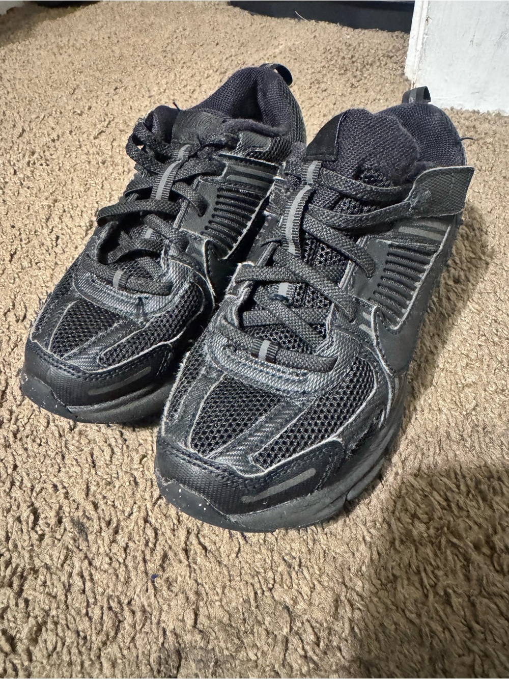 Nike Kids Black Mesh & Synthetic Sneakers